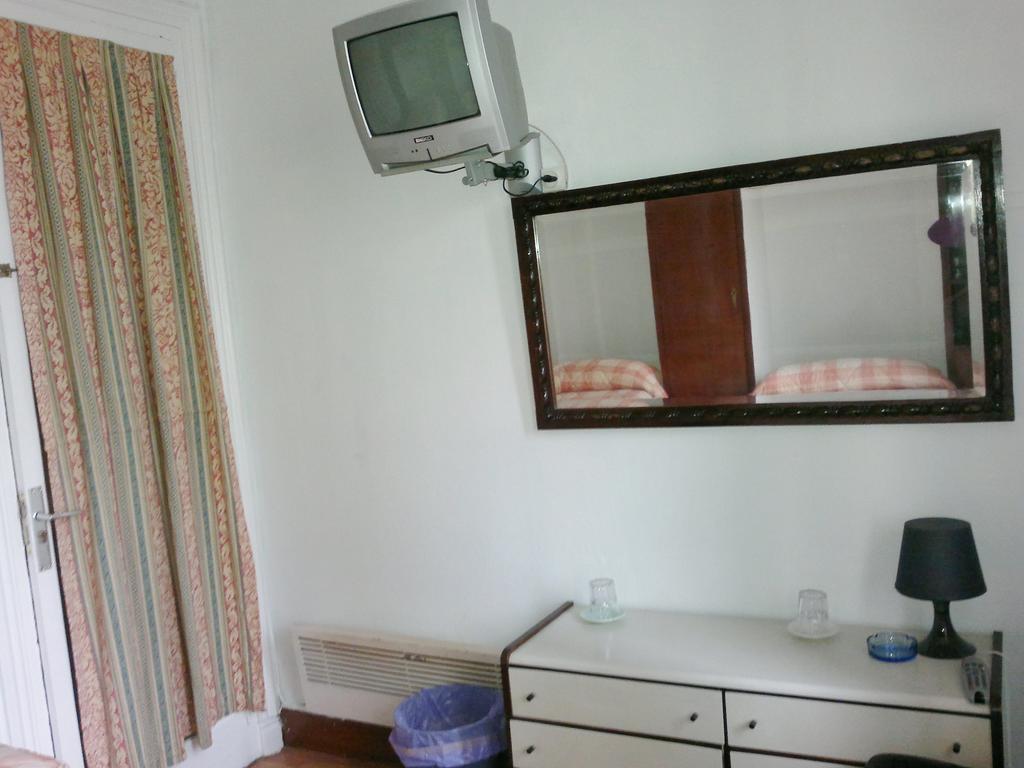 Pension Martinez Bilbao Zimmer foto